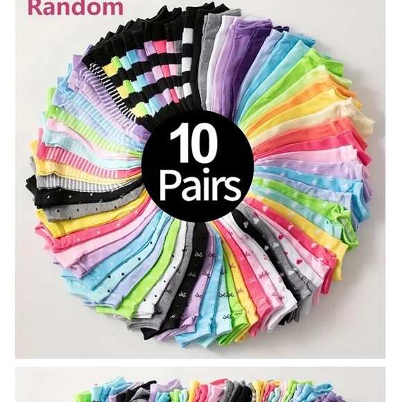 Socks for the perfect gift 🎁 and stocking stuffers - Picture 3 of 3